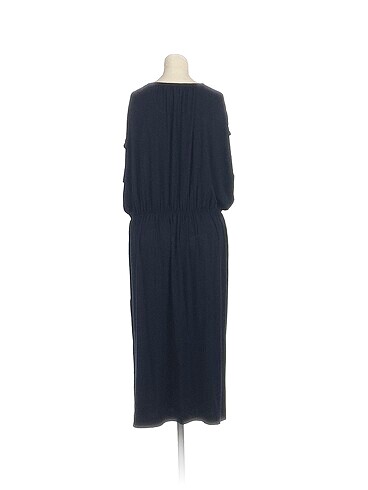 m Beden PreLoved Uzun Elbise %70 İndirimli.