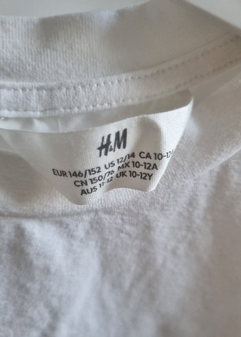 11-12 Yaş Beden H&M Çocuk Unisex Beyaz Uzun Kollu Tişört