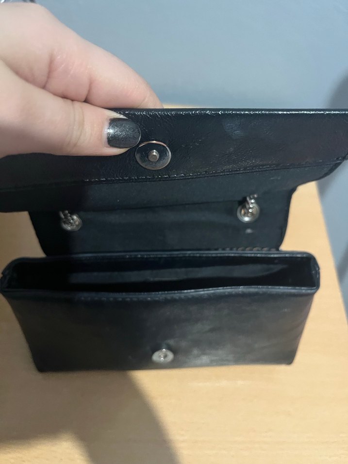 Zincir Detaylı Siyah Deri Kadın Çanta - Görsel 4