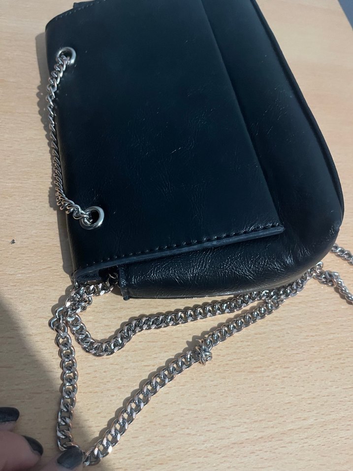 Zincir Detaylı Siyah Deri Kadın Çanta - Görsel 3