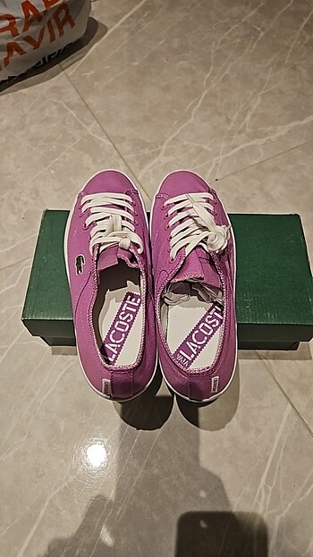 39 Beden Lacoste 