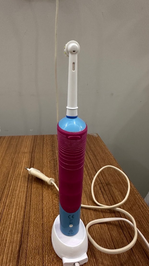 #oralB şarjlı Renkli Mavi Elektrikli Diş Fırçası - Görsel 3