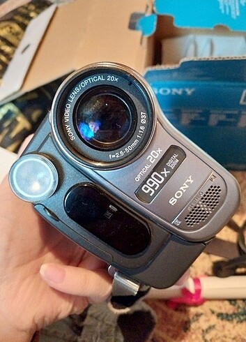 Sony handycam kasetli kamera 