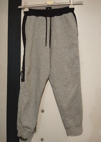 Gri Fermuarlı Rahat Kesim Erkek Eşofman Altı - Görsel 9