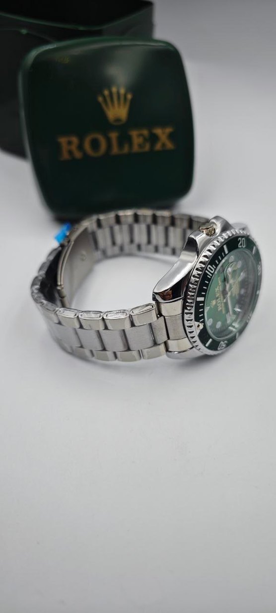 Altın Renkli Modern Klasik  Erkek Saati - Görsel 3