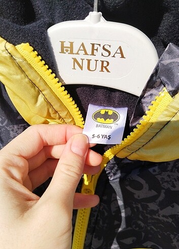 Diğer Batmanlı erkek çocuk yağmurluk ceket 