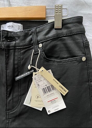 Mango Mango sknny pantolon siyah