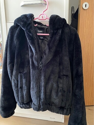 Pull and Bear Tüylü Ceket
