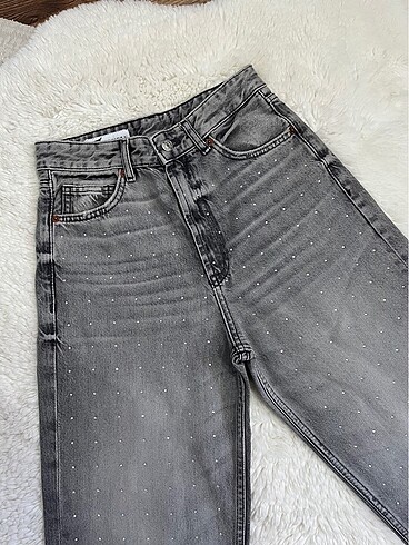 zara taşlı jean