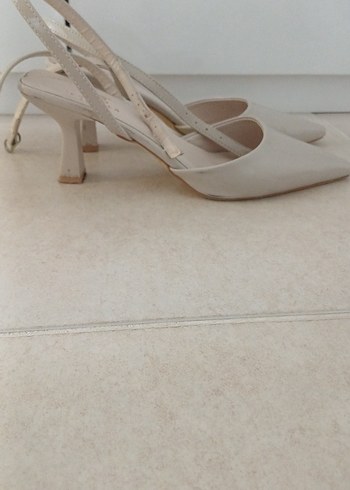 Bej Stiletto Topuklu Kadın Ayakkabı - Görsel 5