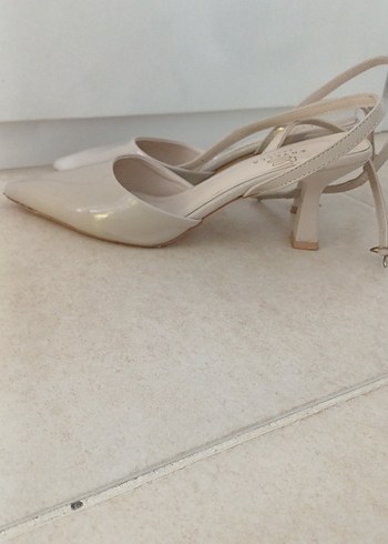 Bej Stiletto Topuklu Kadın Ayakkabı - Görsel 7