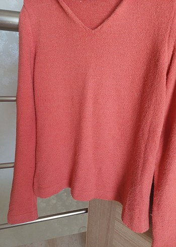 Kırmızı V Yaka Uzun Kollu Örgü Kadın Kazak - Görsel 3