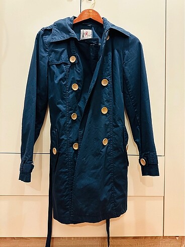 Trench kot