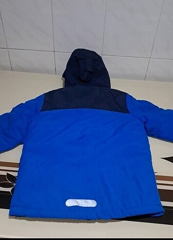 6.7 yaş mont