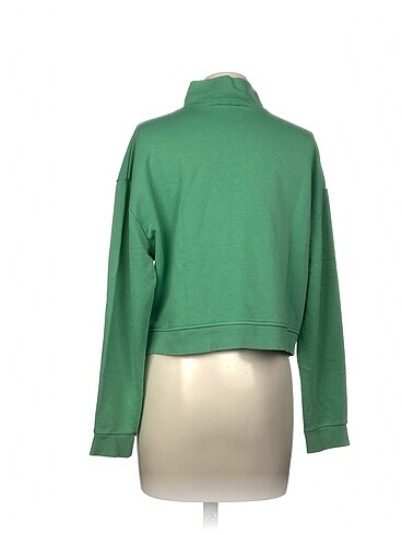 m Beden Diğer Sweatshirt %70 İndirimli.