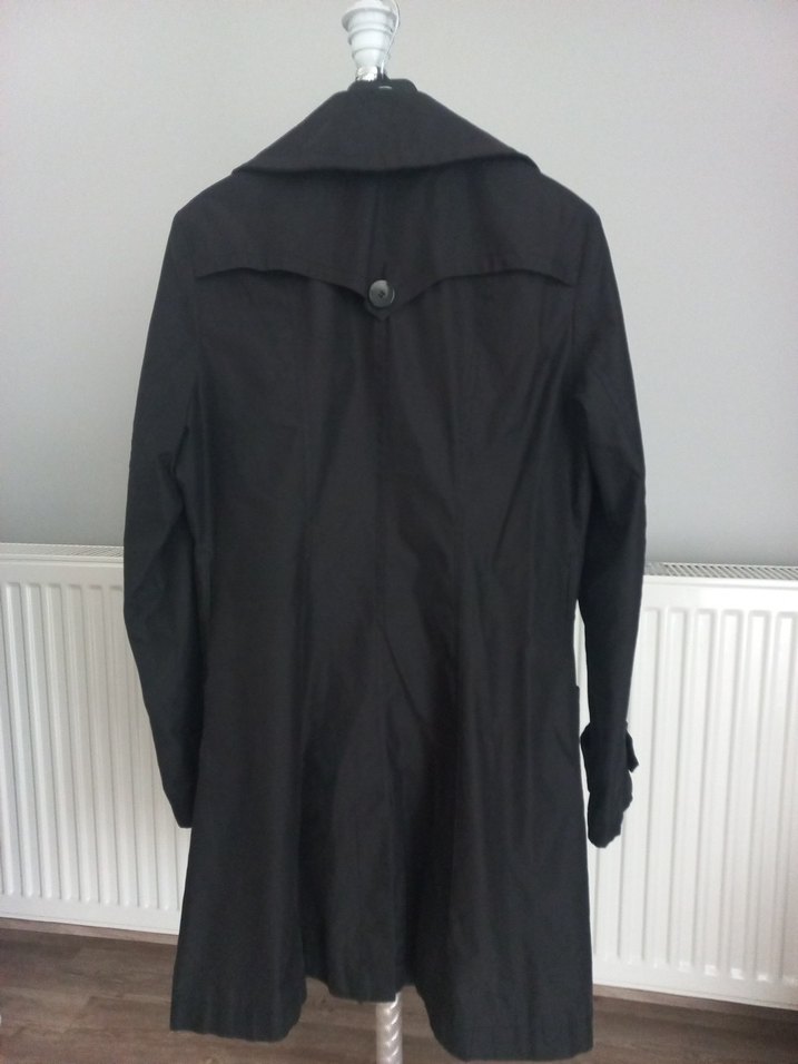 Düğmeli Siyah Midi Kadın Trençkot - Görsel 4