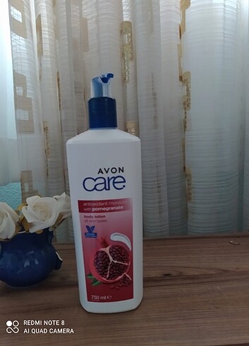 Avon krem ruj