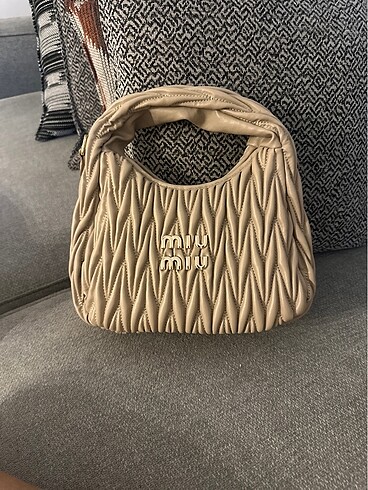 Miu miu çanta