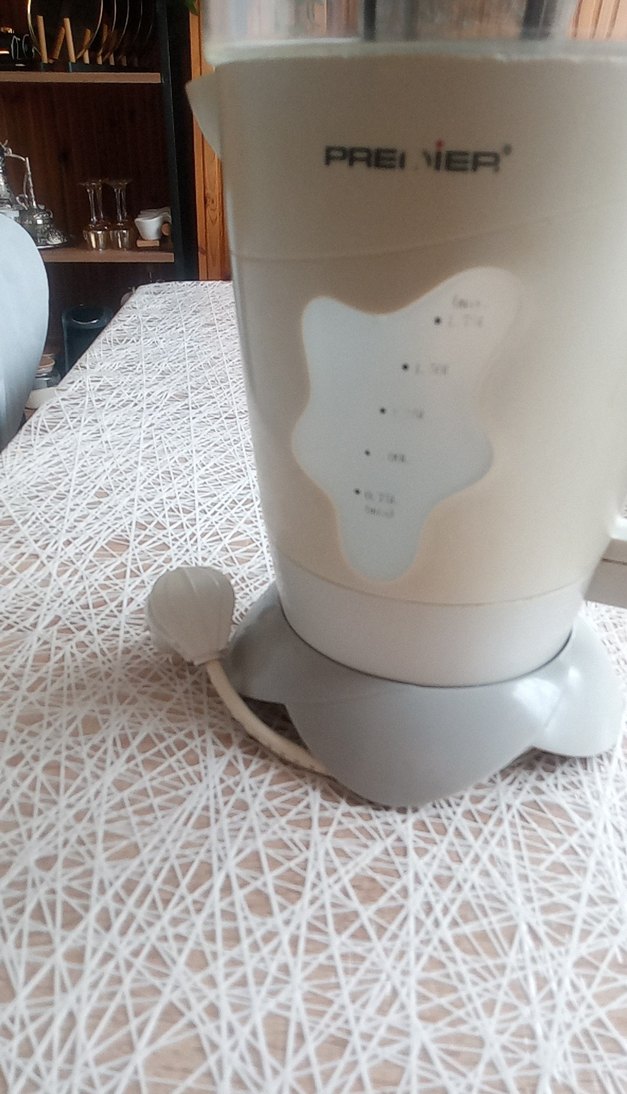 Gri-Beyaz Çay Makinesi hiç bir kusuru yoktur ihtiyaç fazlası - Görsel 3