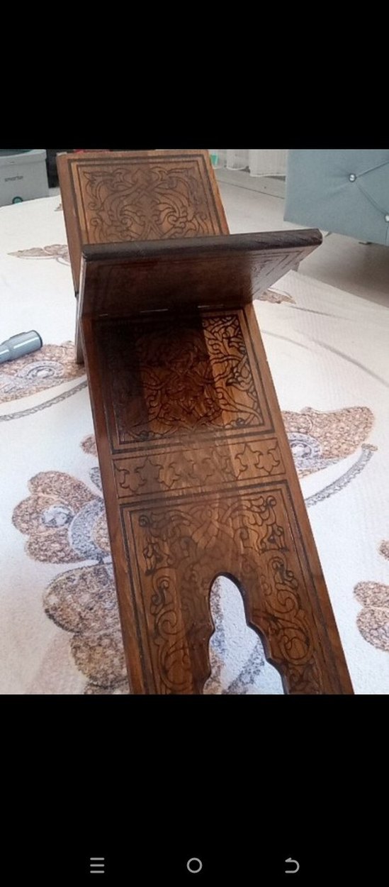 Oyma Desenli Ahşap Kitap Standı60 santimetre - Görsel 3