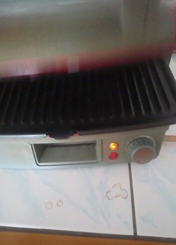 Tost makinesi 