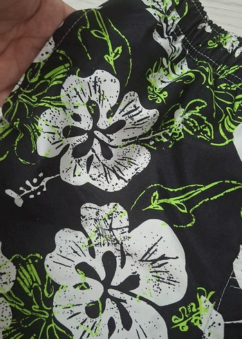 Yeşil Çiçek Desenli  Mayo Şortu,UNİSEX - Görsel 2