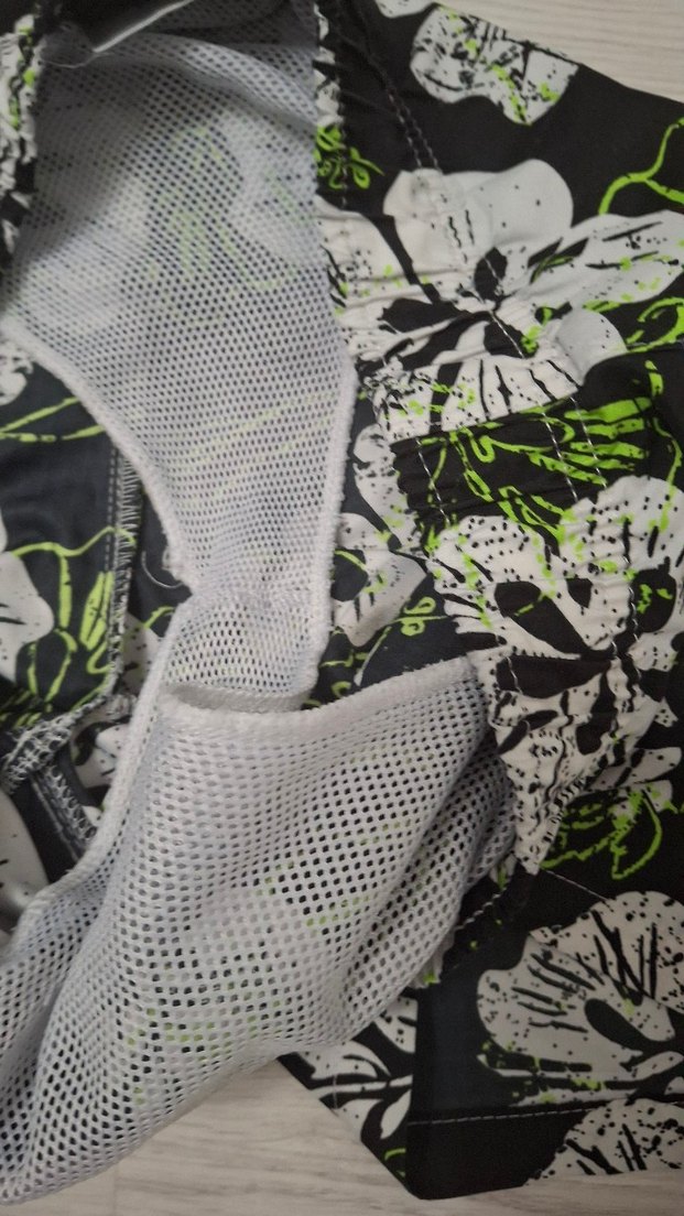 Yeşil Çiçek Desenli  Mayo Şortu,UNİSEX - Görsel 4