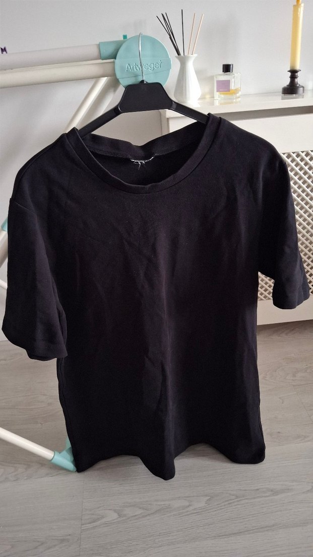 Siyah  Tişörtü M L uyumlu - Görsel 3