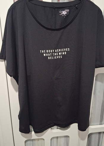 Siyah Tişörtü, Kısa Kollu, Rahat Kesim - Görsel 4