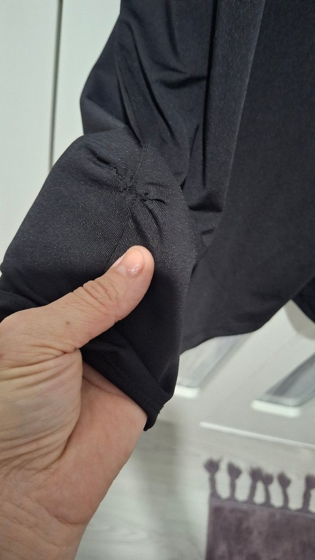 Siyah Tişörtü, Kısa Kollu, Rahat Kesim - Görsel 2