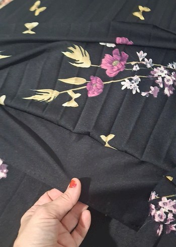 Siyah Çiçekli Piliseli Uzun Etek - Görsel 3