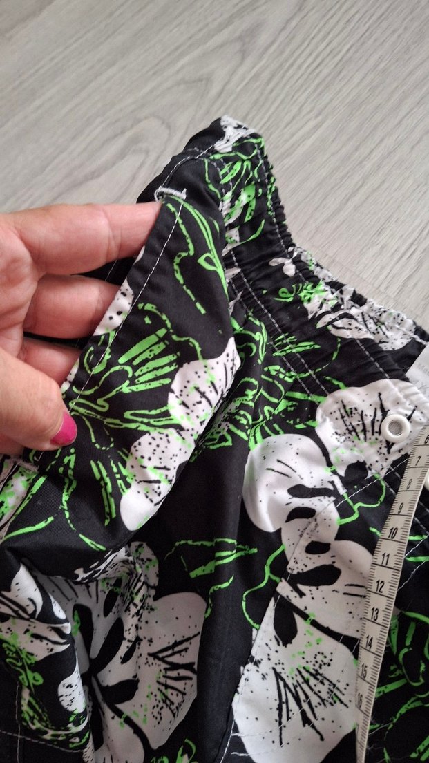 Düğmeli Yeşil Baskılı Erkek Mayo - Görsel 2