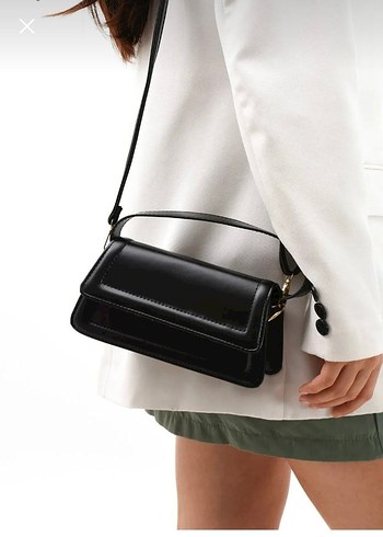 Siyah Deri Mini Kapaklı Kadın Omuz Çantası - Görsel 5