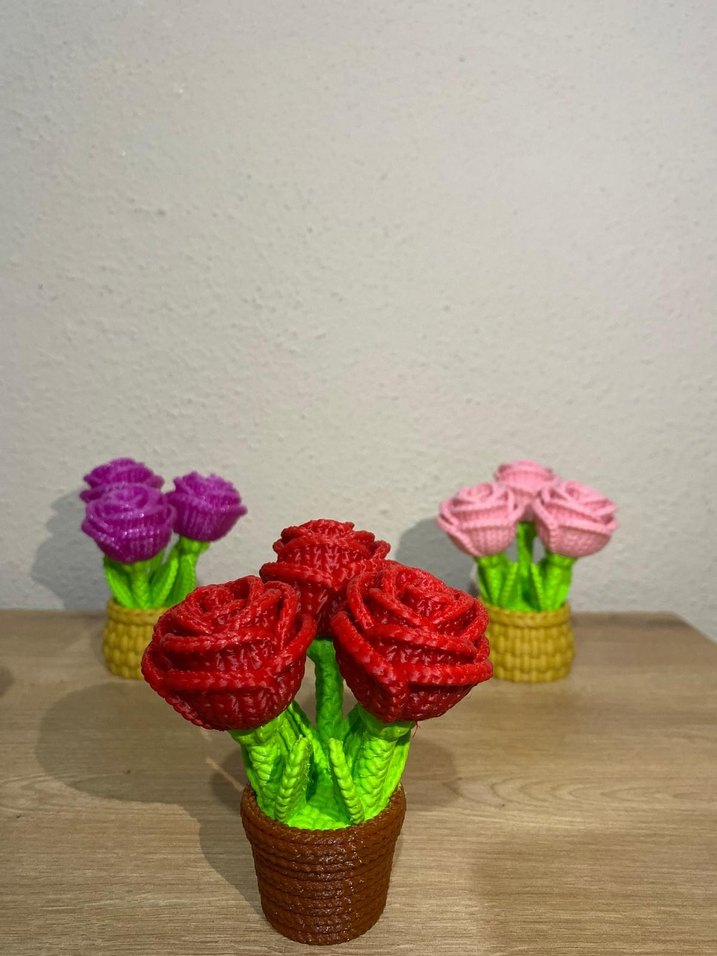 El Örgüsü Renkli Gül Aranjmanı - Görsel 2