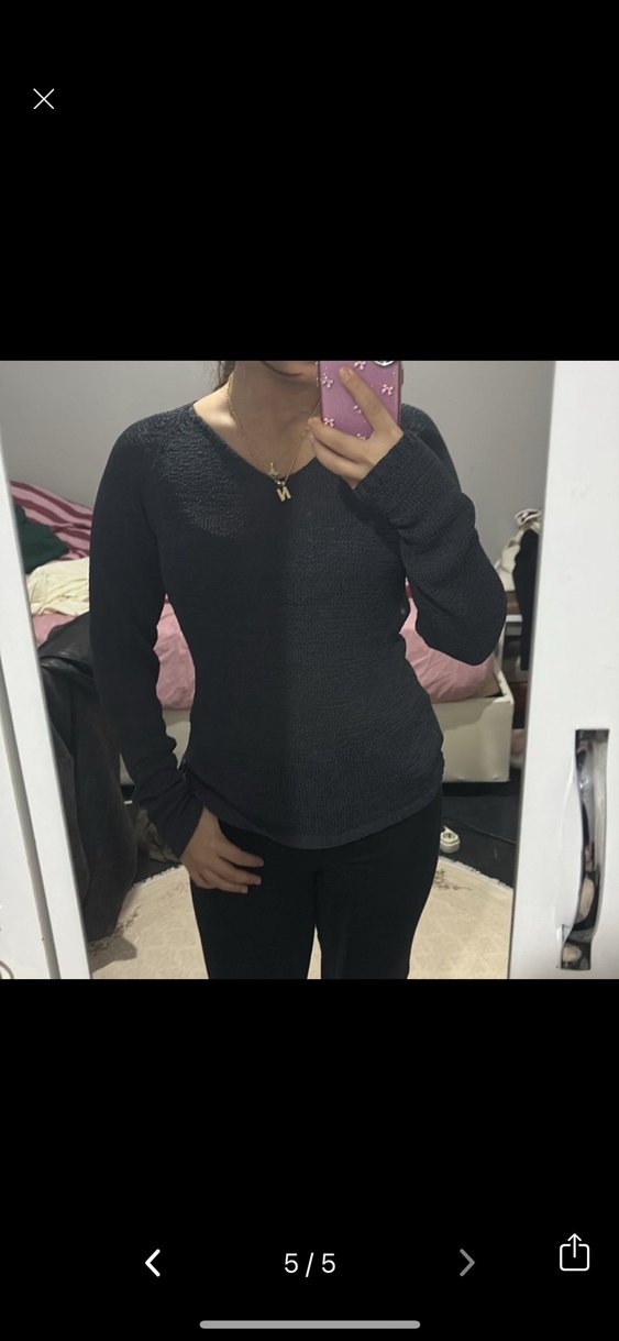 V Yaka Gri Örgü Kadın Kazak - Görsel 4