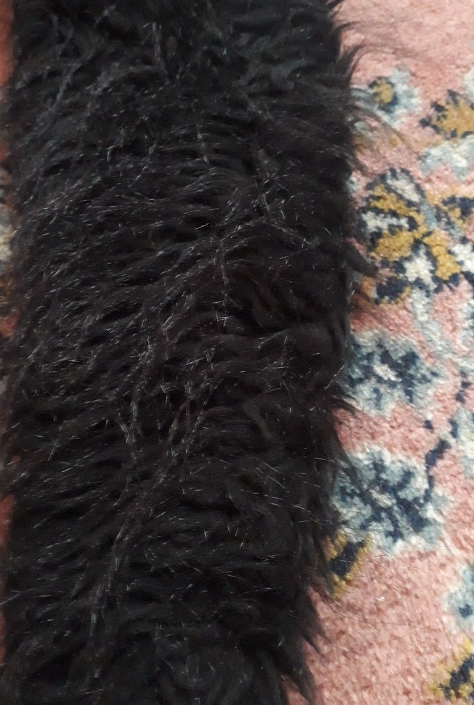 Siyah Uzun Kadın Suni Kürk Şal - Görsel 2