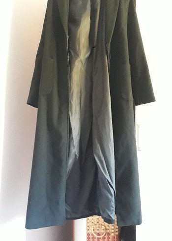 Kürk Detaylı Siyah Uzun Kadın Kaban - Görsel 3