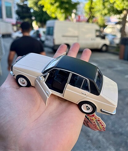 Beden Anadol SL 1980 Model Metal Araba