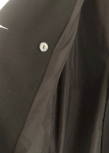 Zara Siyah Düğmeli Uzun Kaban - Görsel 4