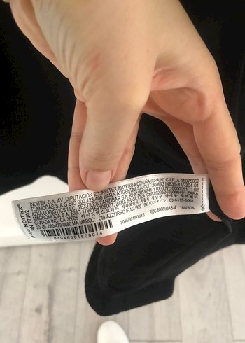 Zara Siyah Düğmeli Uzun Kaban - Görsel 5