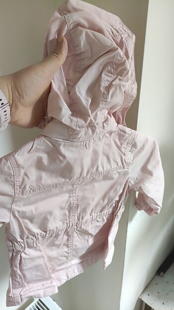 12-18 Ay Beden H&M 12/18 aylık 86 cm kız bebek rüzgarlık 