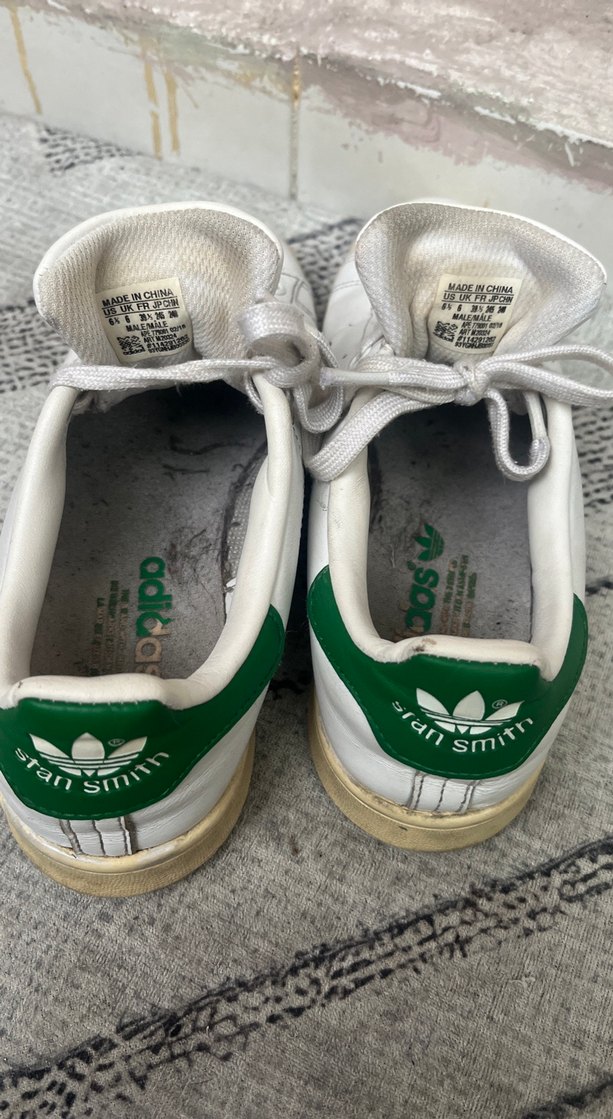 Beyaz Bağcıklı adidas Spor Ayakkabı açıklamayı oku - Görsel 3