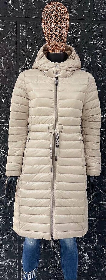 Moncler A plus yüksek kalite bayan mont