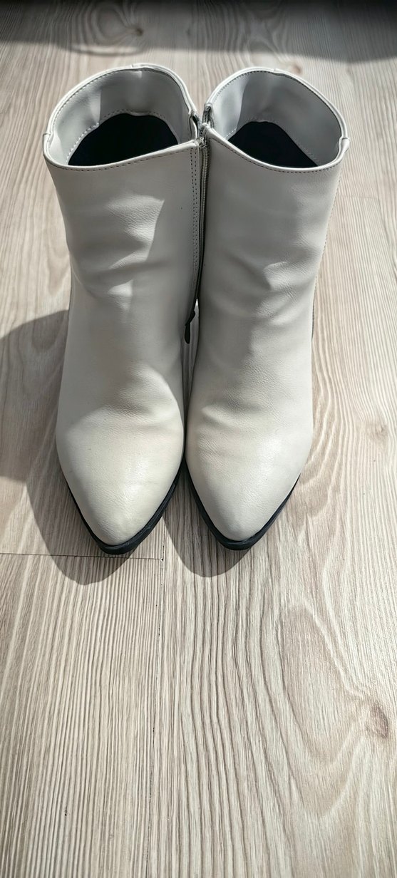 Beyaz Deri Kadın Bot, Kalın Topuklu, Fermuarlı - Görsel 2