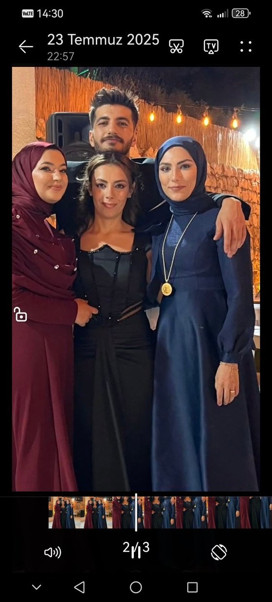 Siyah Straplez Uzun Drapeli Gothic Elbise - Görsel 2