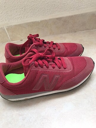 New balance spor ayakkabı