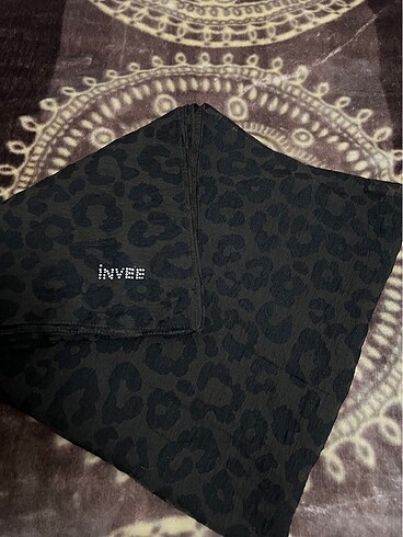 İnvee leopar şal