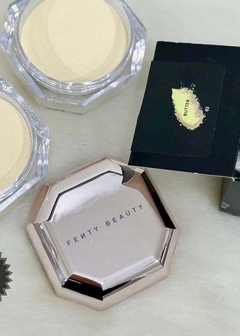 Fenty Beauty Pudra Kompakt - Görsel 4