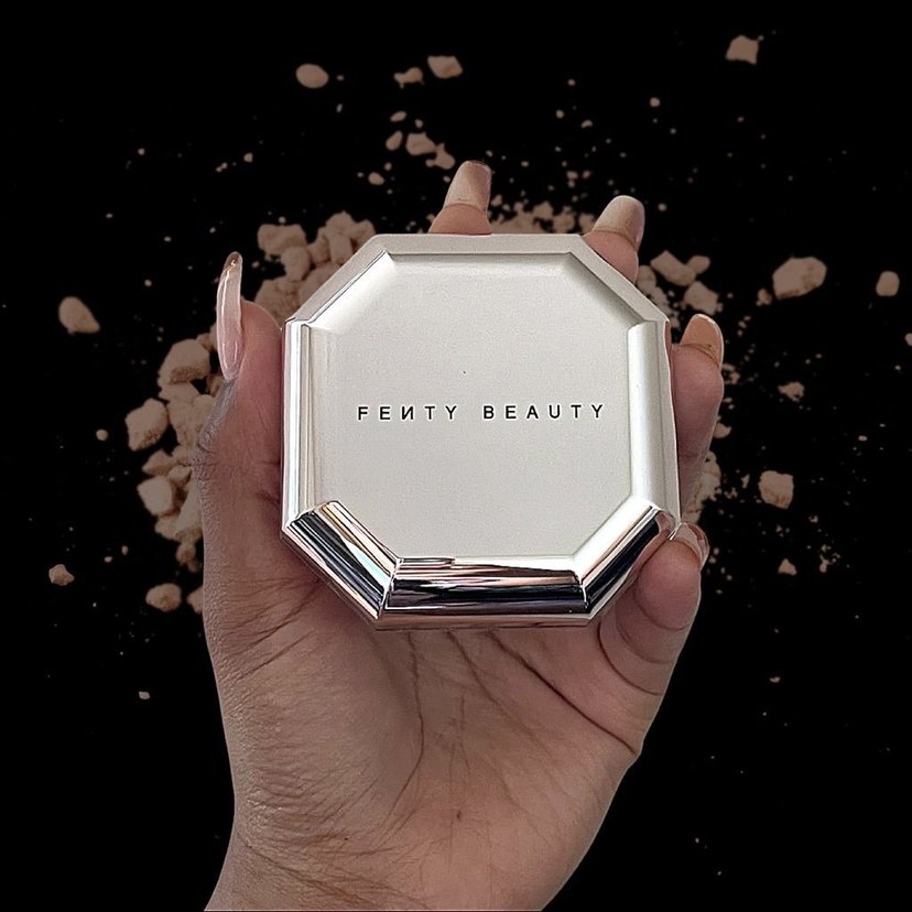 Fenty Beauty Pudra Kompakt - Görsel 3