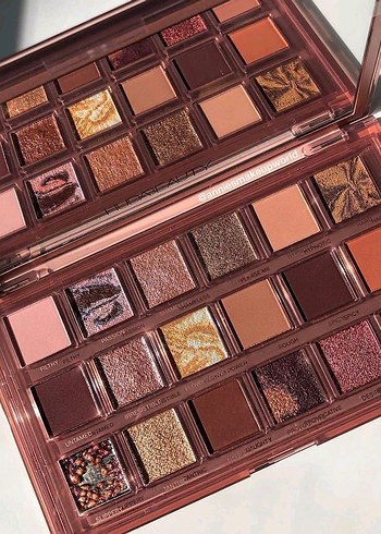 TEK KALDI! Huda Beauty Eyeshadow Palette - Görsel 4